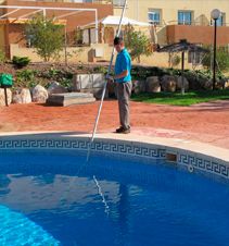 Mantenimiento y reparación de piscinas